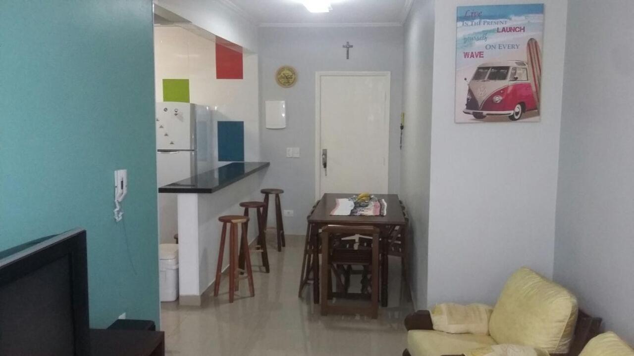 Apto na Enseada-Guarujá, a 150 metros da praia Exterior foto